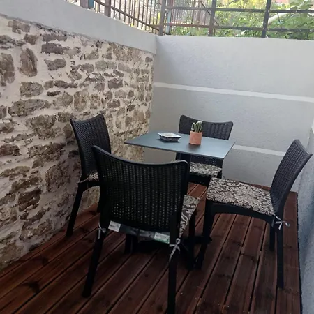 Mato Gjirokaster